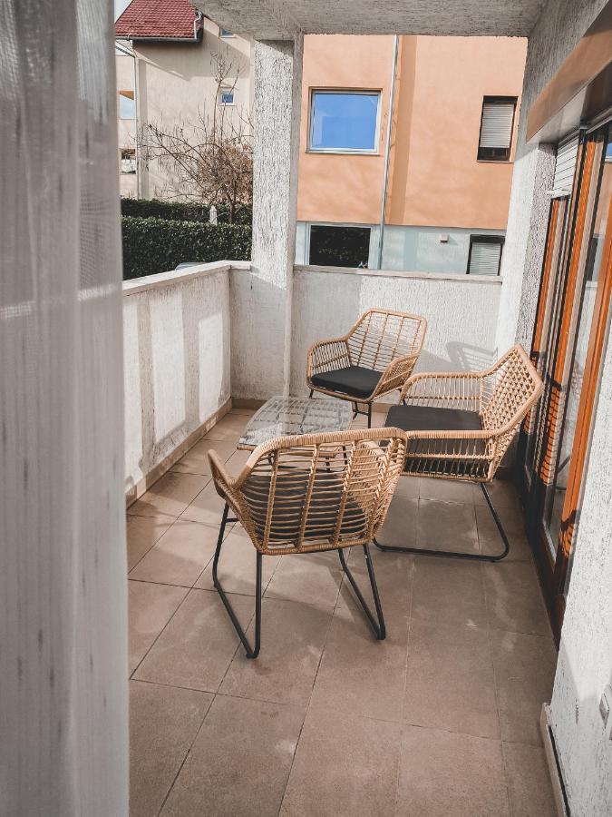 Helles 3 Schlafzimmer Apartment Zwischen Zagreb Zentrum & Natur Extérieur photo